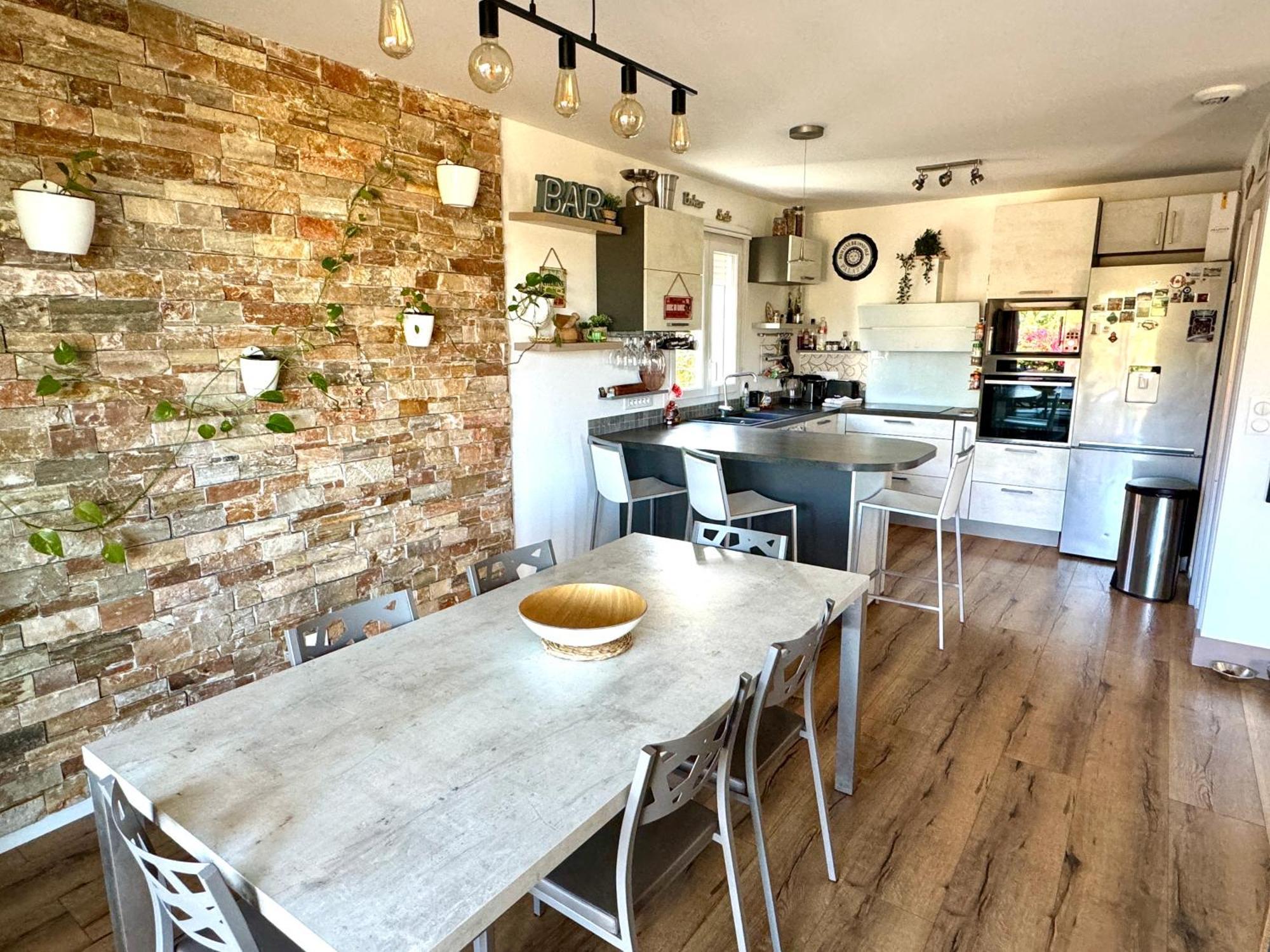 Jolie maison Borgo trois chambres trois salles de bain Extérieur photo